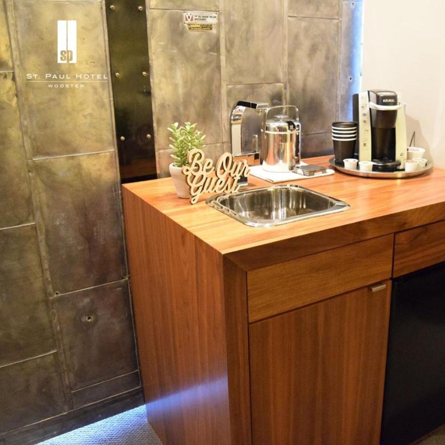 St. Paul Hotel Вустер Екстер'єр фото